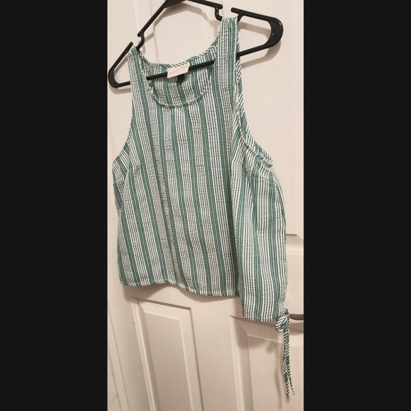 Striped Tank - Picture 3 of 5